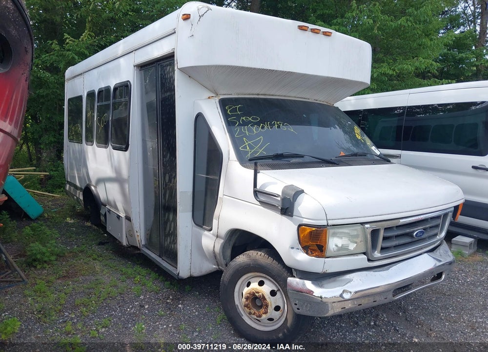 2006 FORD E-350 CUTAWAY VIN: 1FDWE35P96DA72282