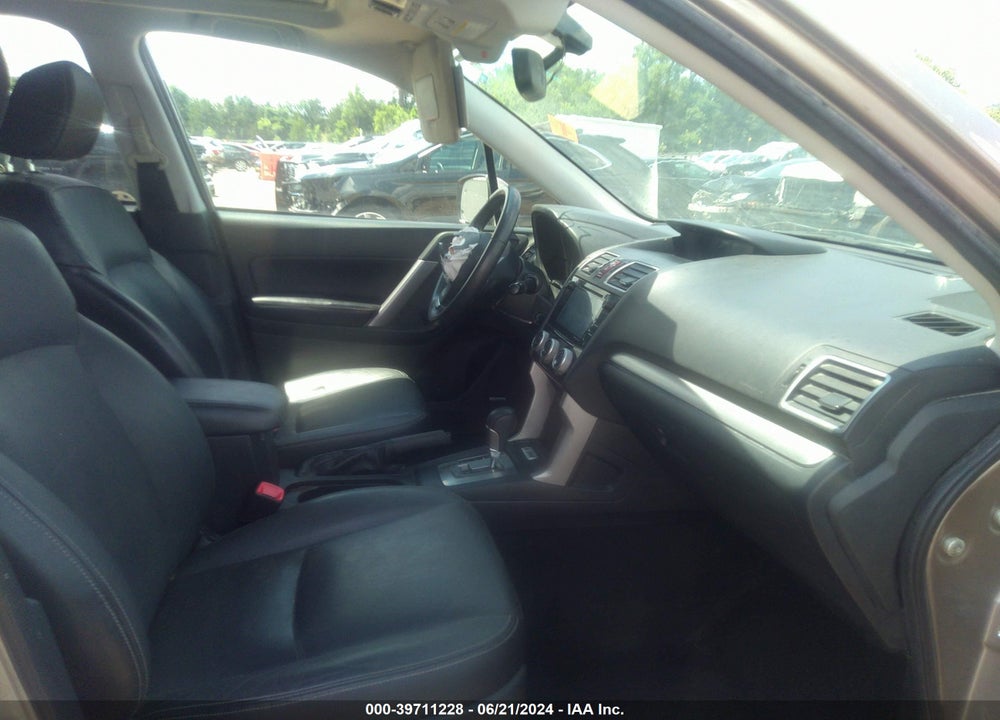 2016 SUBARU FORESTER 2.5I LIMITED VIN: JF2SJARCXGH485575