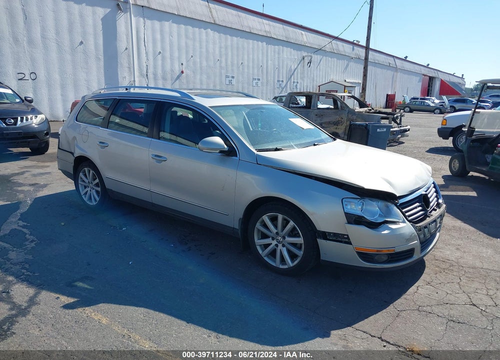2010 VOLKSWAGEN PASSAT KOMFORT VIN: WVWXL7AN9AE027484