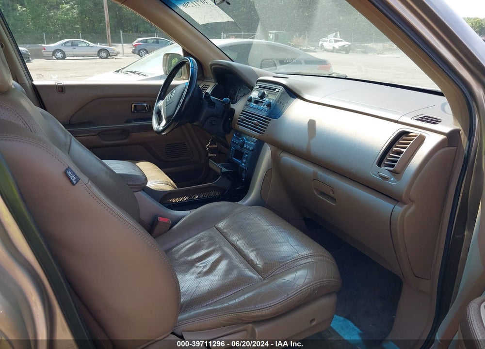 2004 HONDA PILOT EX-L VIN: 2HKYF18534H550616
