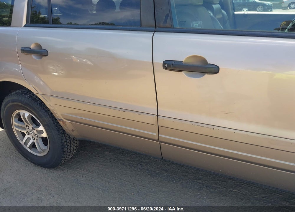 2004 HONDA PILOT EX-L VIN: 2HKYF18534H550616