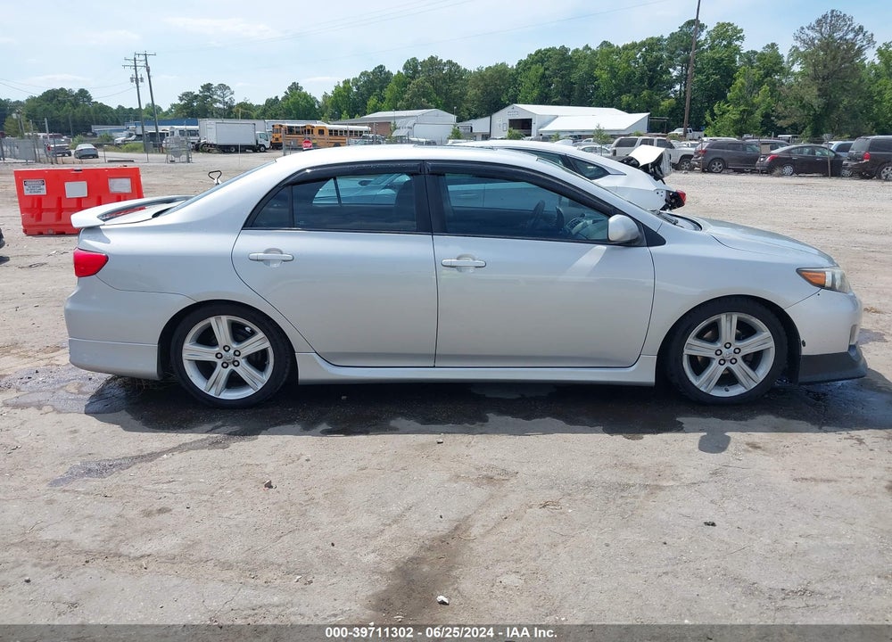 2013 TOYOTA COROLLA S VIN: 2T1BU4EE1DC052290