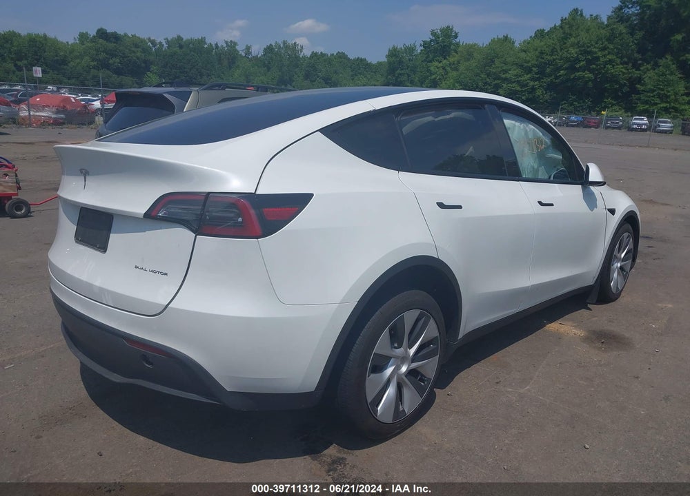 2023 TESLA MODEL Y AWD/LONG RANGE DUAL MOTOR ALL-WHEEL DRIVE VIN: 7SAYGDEE7PF682853