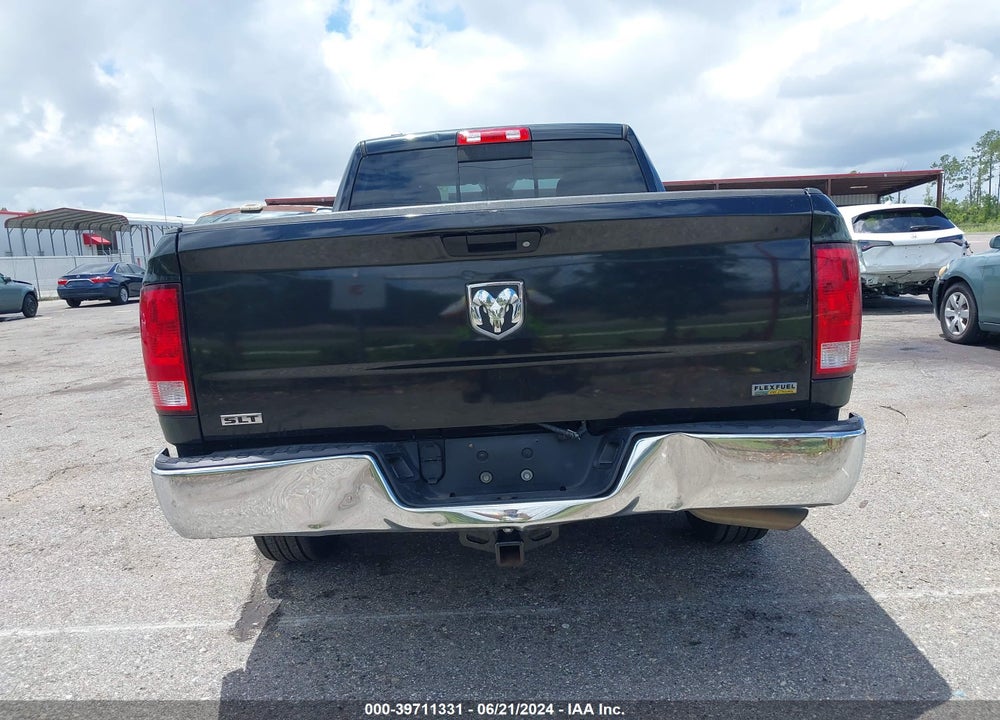 2017 RAM 1500 SLT QUAD CAB 4X2 6'4 BOX VIN: 1C6RR6GG0HS735295