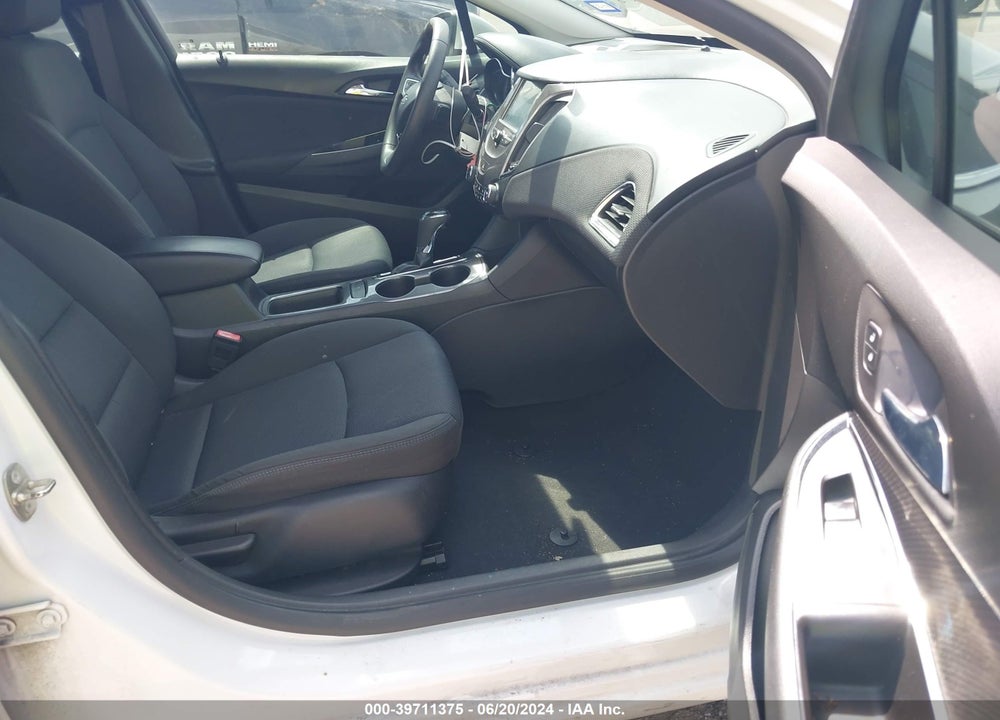 2016 CHEVROLET CRUZE LT AUTO VIN: 1G1BE5SM3G7270650