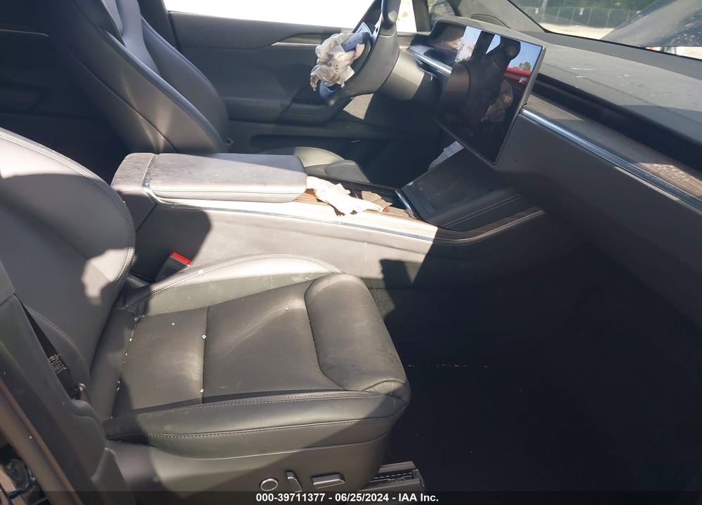 2023 TESLA MODEL X DUAL MOTOR ALL-WHEEL DRIVE/STANDARD RANGE VIN: 7SAXCAE59PF375304