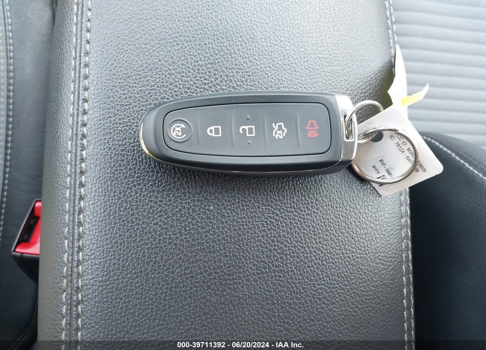 2019 FORD ESCAPE SE VIN: 1FMCU9GD2KUA97370