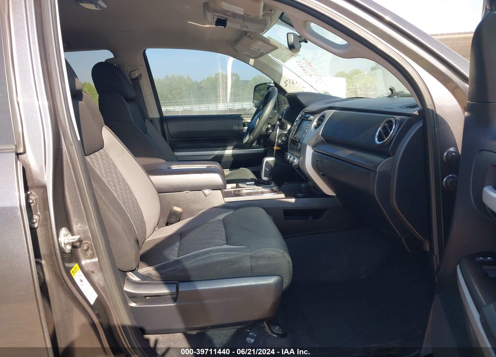2016 TOYOTA TUNDRA SR5 5.7L V8 VIN: 5TFUW5F10GX508886