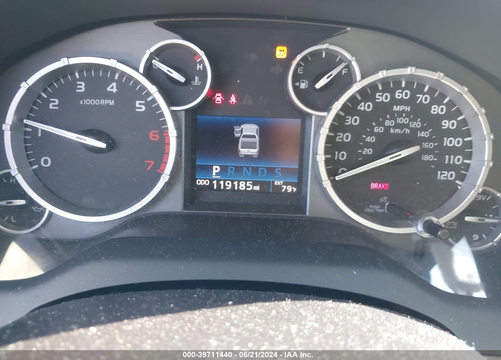 2016 TOYOTA TUNDRA SR5 5.7L V8 VIN: 5TFUW5F10GX508886