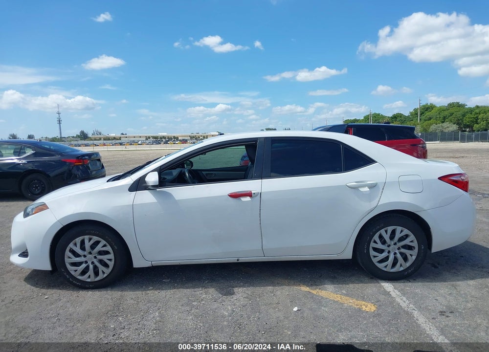2017 TOYOTA COROLLA LE VIN: 2T1BURHE0HC836362