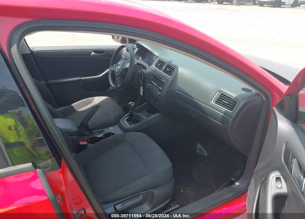 2014 VOLKSWAGEN JETTA 2.0L S VIN: 3VW1K7AJ4EM402247