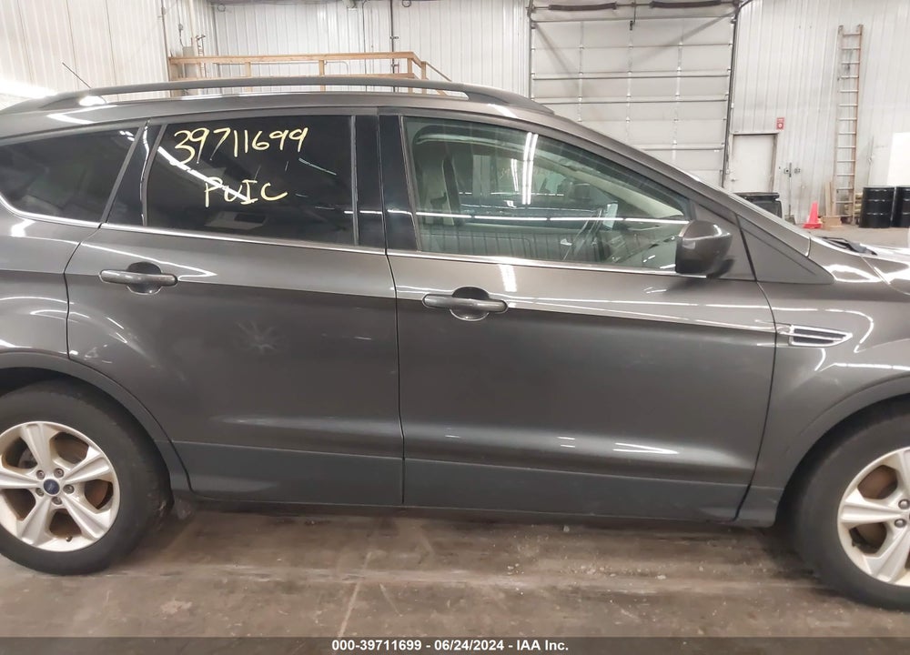 2015 FORD ESCAPE SE VIN: 1FMCU9G99FUC26013