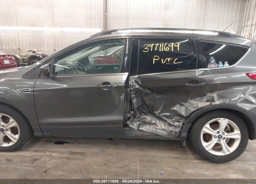2015 FORD ESCAPE SE VIN: 1FMCU9G99FUC26013