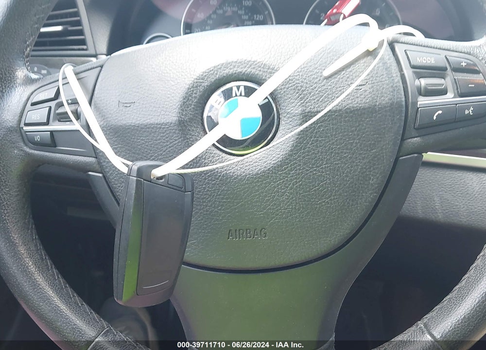 2013 BMW 528I XDRIVE VIN: WBAXH5C55DDW12900