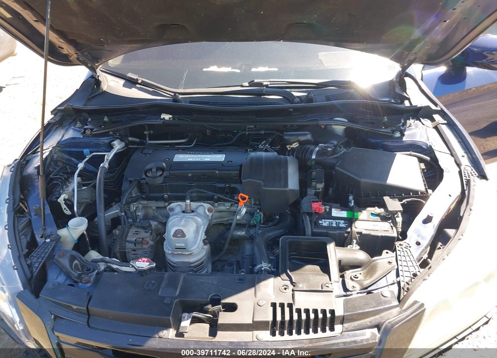 2014 HONDA ACCORD VIN: 1HGCR2F89EA245829