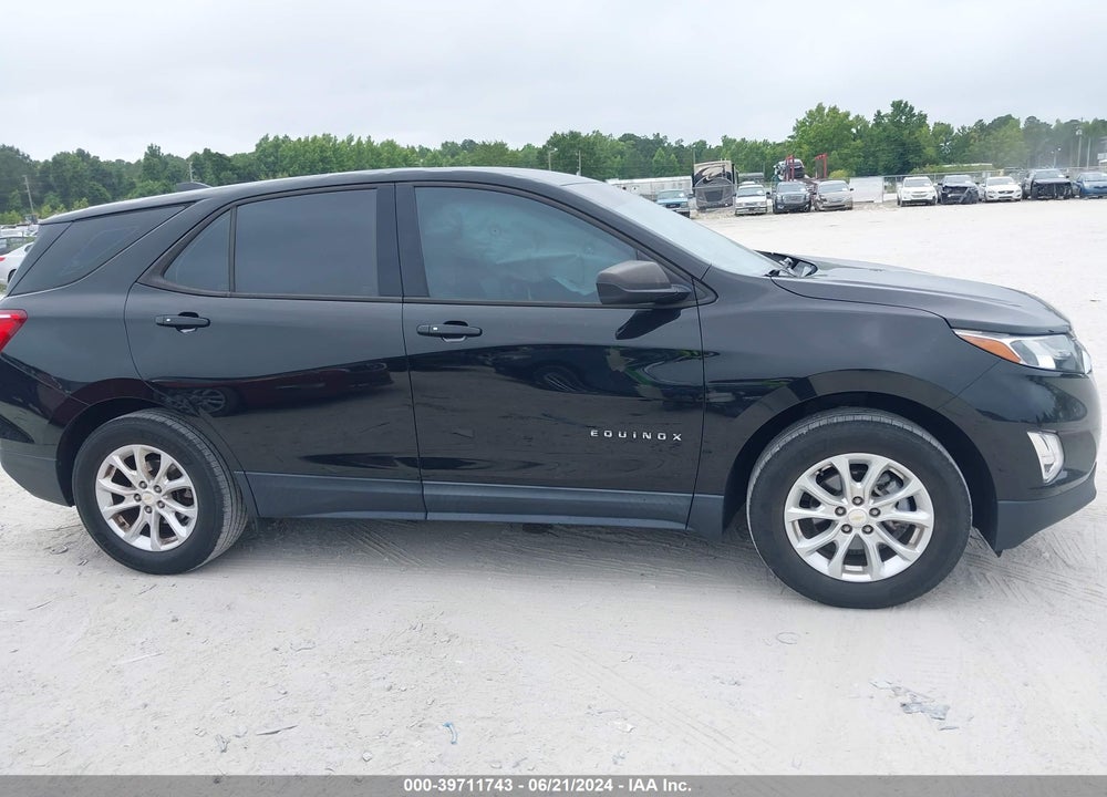 2018 CHEVROLET EQUINOX LS VIN: 2GNAXREV3J6294177