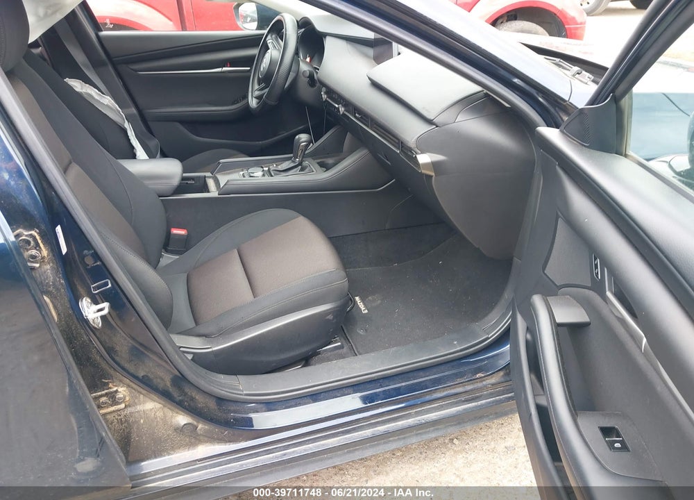 2021 MAZDA 3 2.5 S VIN: JM1BPAAL9M1327998