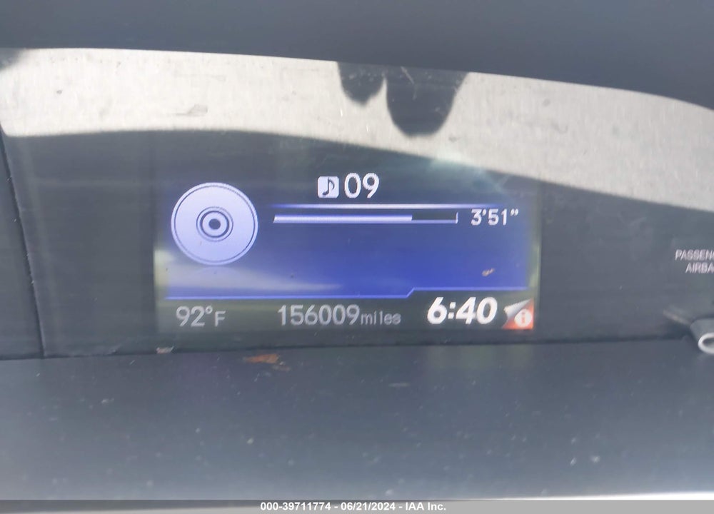 2015 HONDA CIVIC LX VIN: 19XFB2F56FE228765