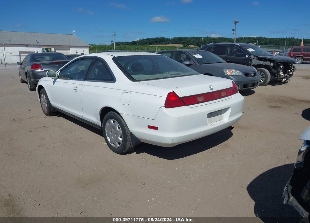 2000 HONDA ACCORD 2.3 EX VIN: 1HGCG3167YA022503