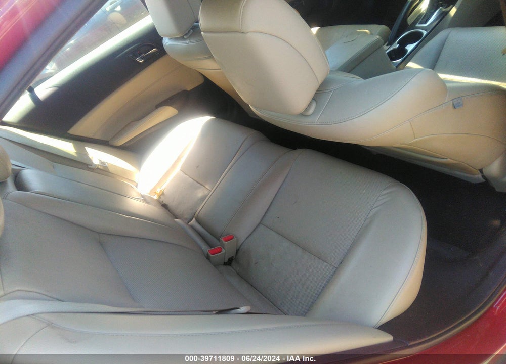 2017 ACURA ILX PREMIUM PACKAGE/TECHNOLOGY PLUS PACKAGE VIN: 19UDE2F72HA005064