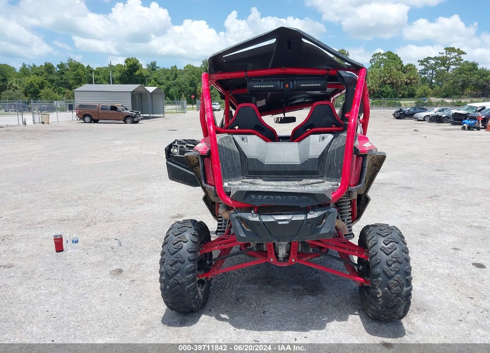 2023 HONDA SXS1000 S4R VIN: 1HFVE0627P4301101
