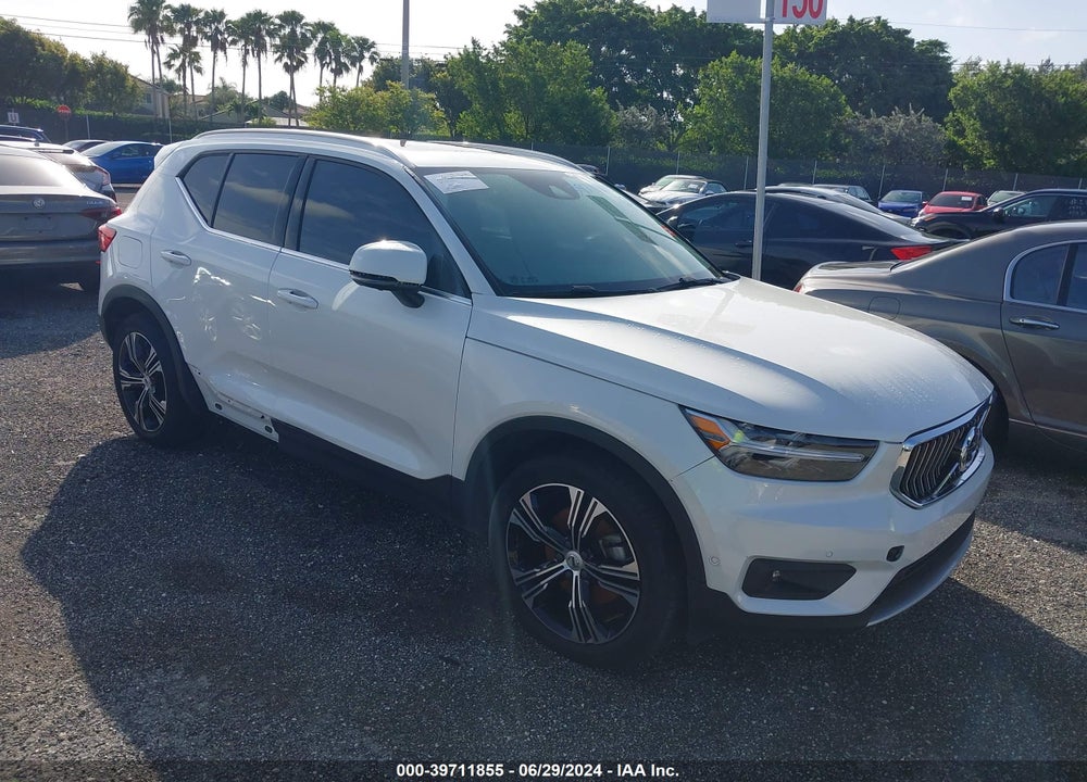 2022 VOLVO XC40 T4 INSCRIPTION VIN: YV4AC2HL4N2782799