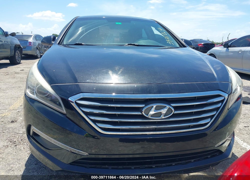 2015 HYUNDAI SONATA SE VIN: 5NPE24AF3FH187109