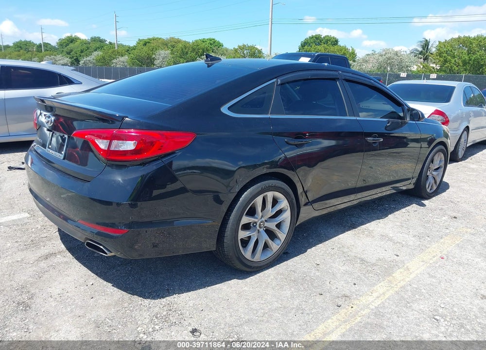 2015 HYUNDAI SONATA SE VIN: 5NPE24AF3FH187109