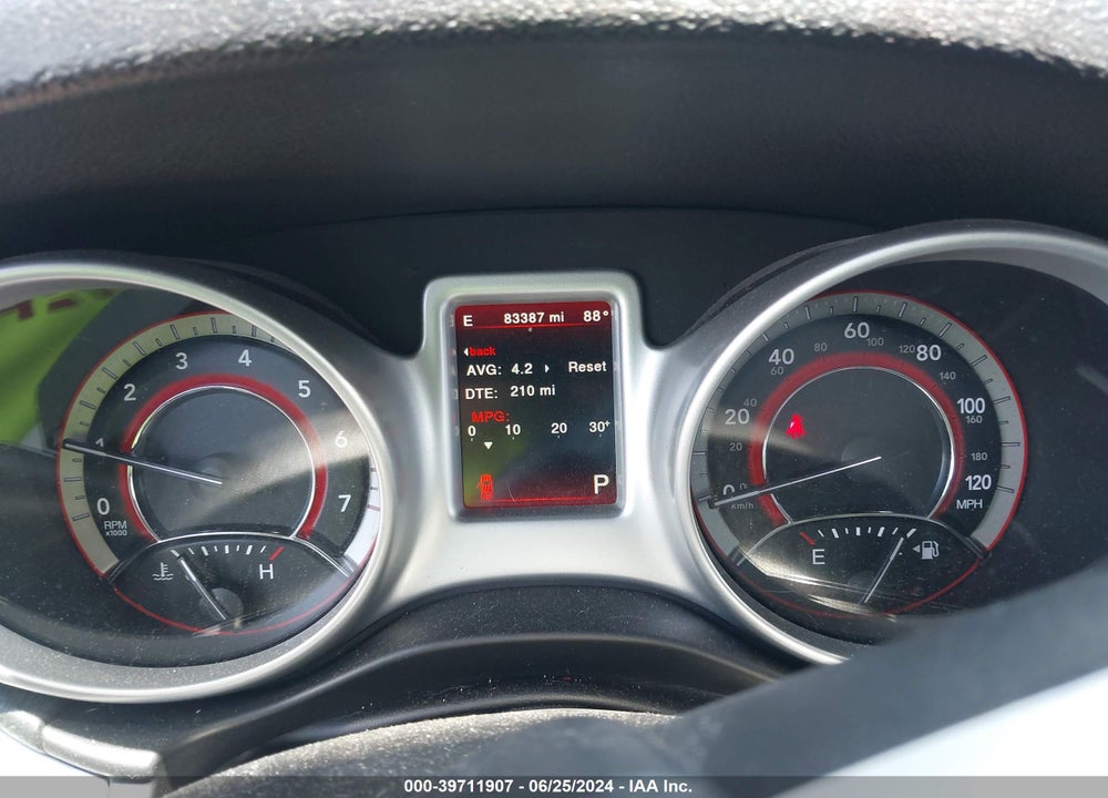 2018 DODGE JOURNEY VIN: 3C4PDDEG1JT469957