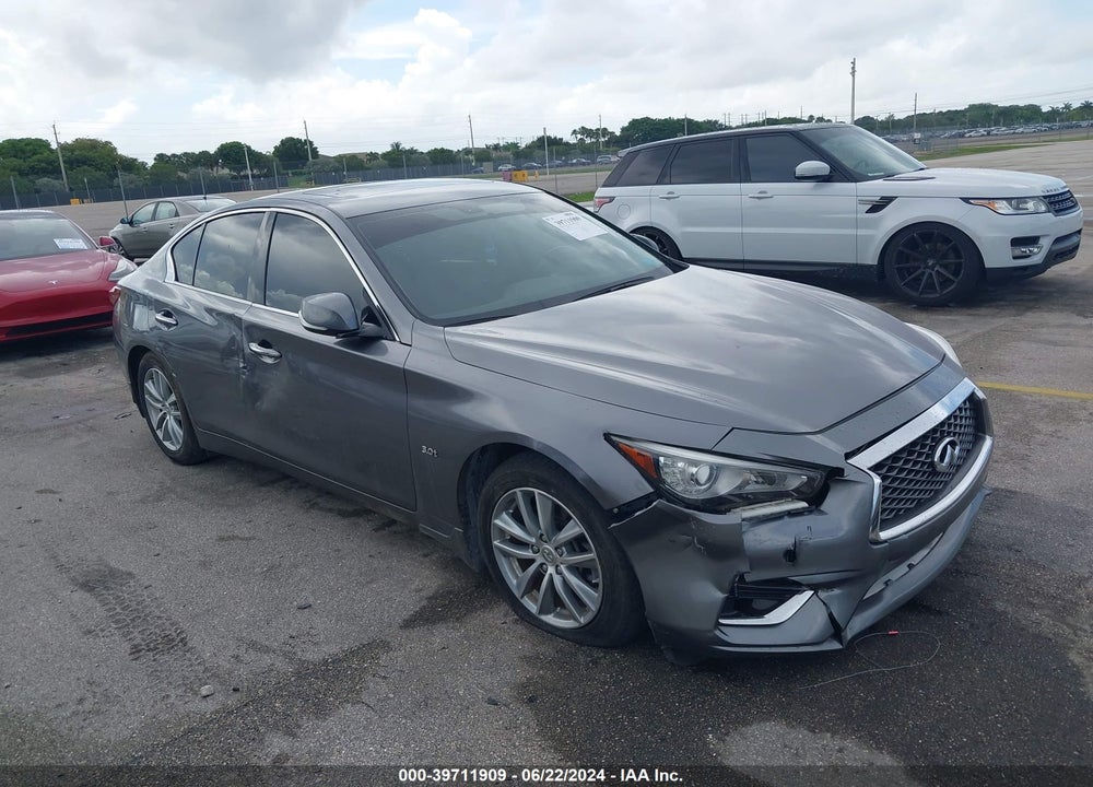 2019 INFINITI Q50 3.0T LUXE VIN: JN1EV7AP4KM513178