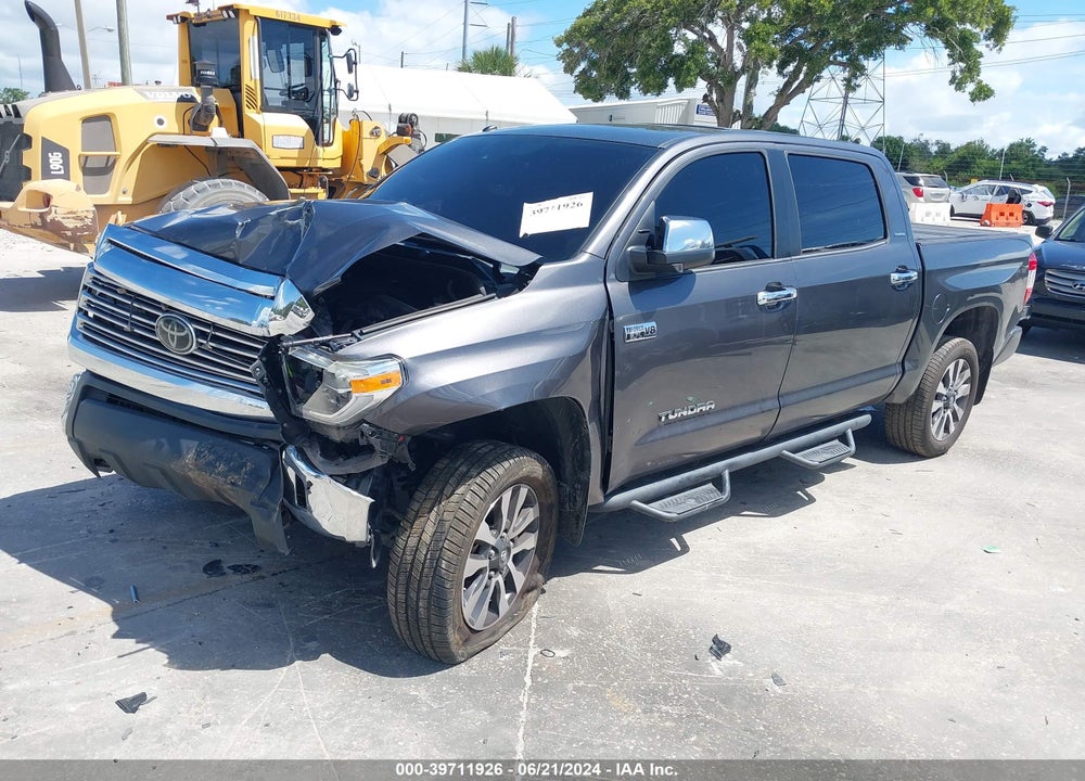 2018 TOYOTA TUNDRA LIMITED 5.7L V8 VIN: 5TFFY5F1XJX237782