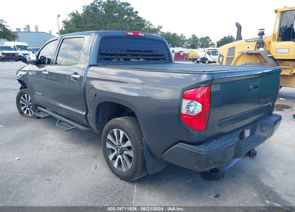 2018 TOYOTA TUNDRA LIMITED 5.7L V8 VIN: 5TFFY5F1XJX237782