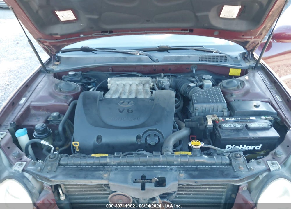 2002 HYUNDAI SONATA GLS/LX VIN: KMHWF35H82A589557