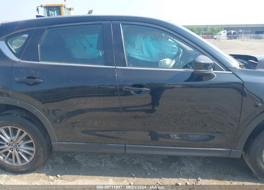 2018 MAZDA CX-5 SPORT VIN: JM3KFBBM3J0446249