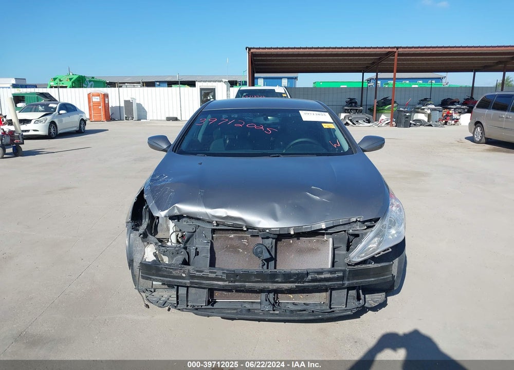 2013 HYUNDAI SONATA GLS VIN: 5NPEB4AC0DH682449