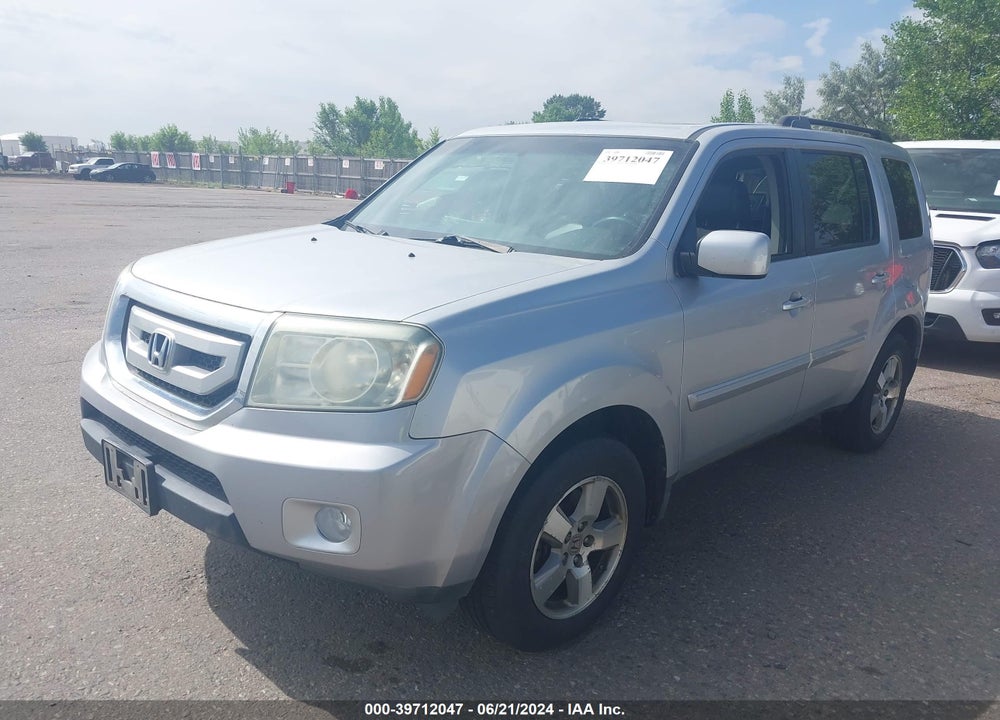 2010 HONDA PILOT EX-L VIN: 5FNYF4H52AB016910