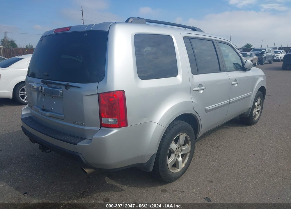2010 HONDA PILOT EX-L VIN: 5FNYF4H52AB016910