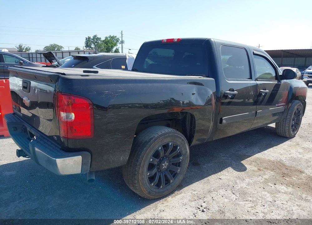 2011 CHEVROLET SILVERADO 1500 LS VIN: 3GCPCREA2BG185890