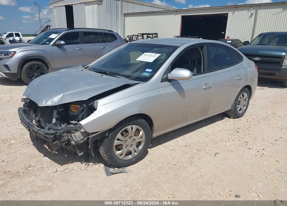 2010 HYUNDAI ELANTRA VIN: KMHDU4AD3AU926994