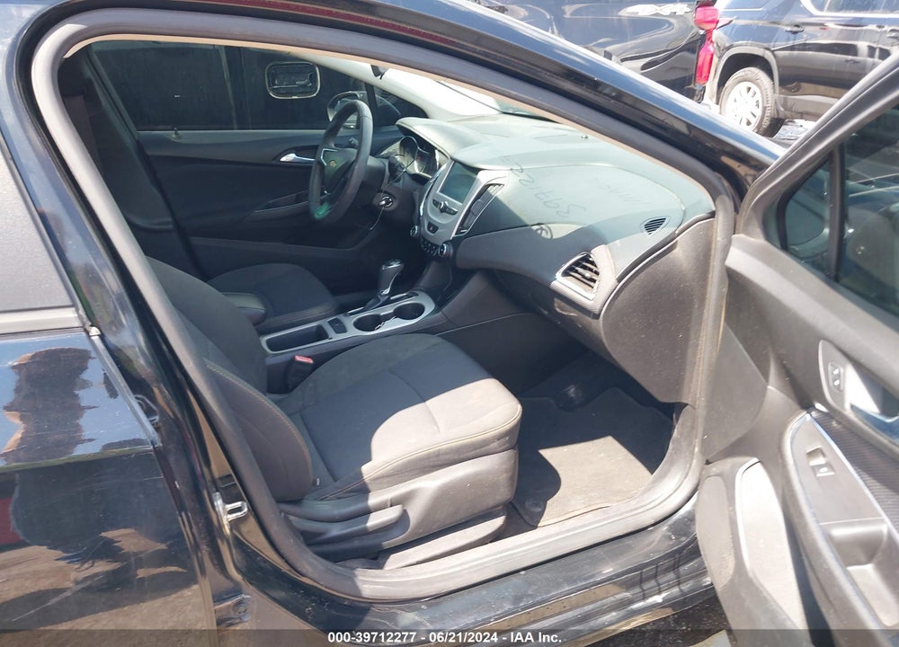 2017 CHEVROLET CRUZE LS AUTO VIN: 1G1BC5SM6H7119650