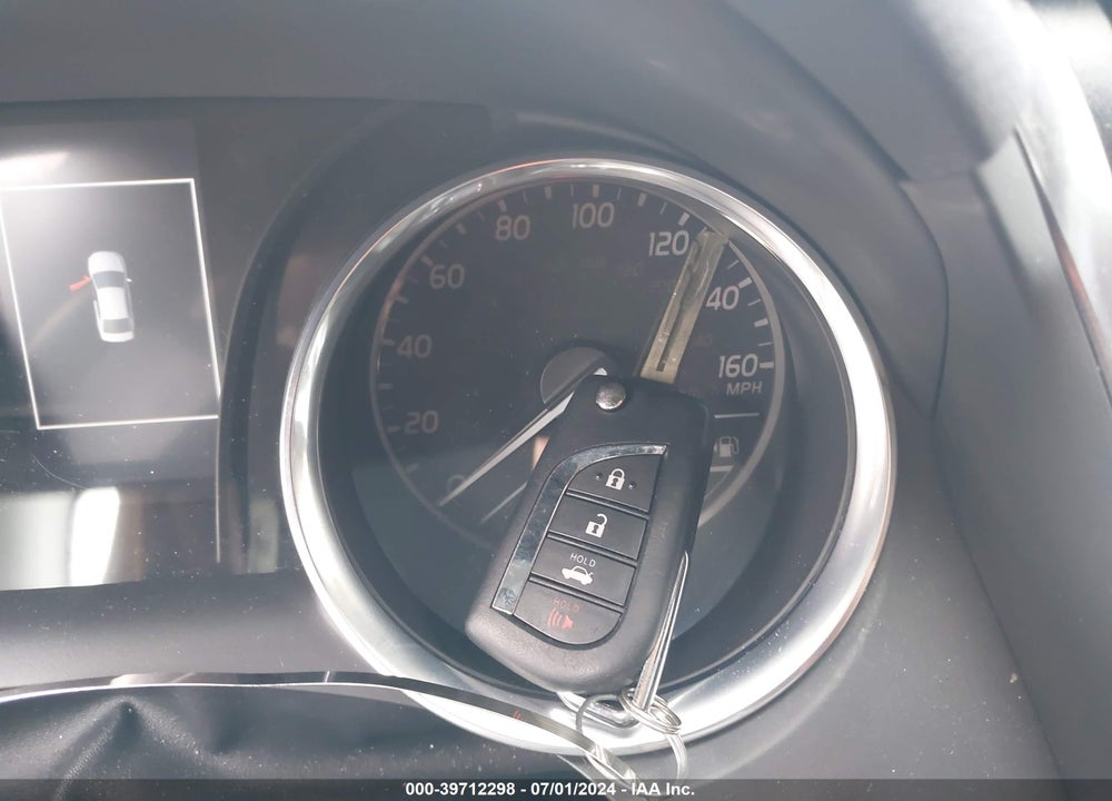 2019 TOYOTA CAMRY VIN: 4T1B11HK2KU285017