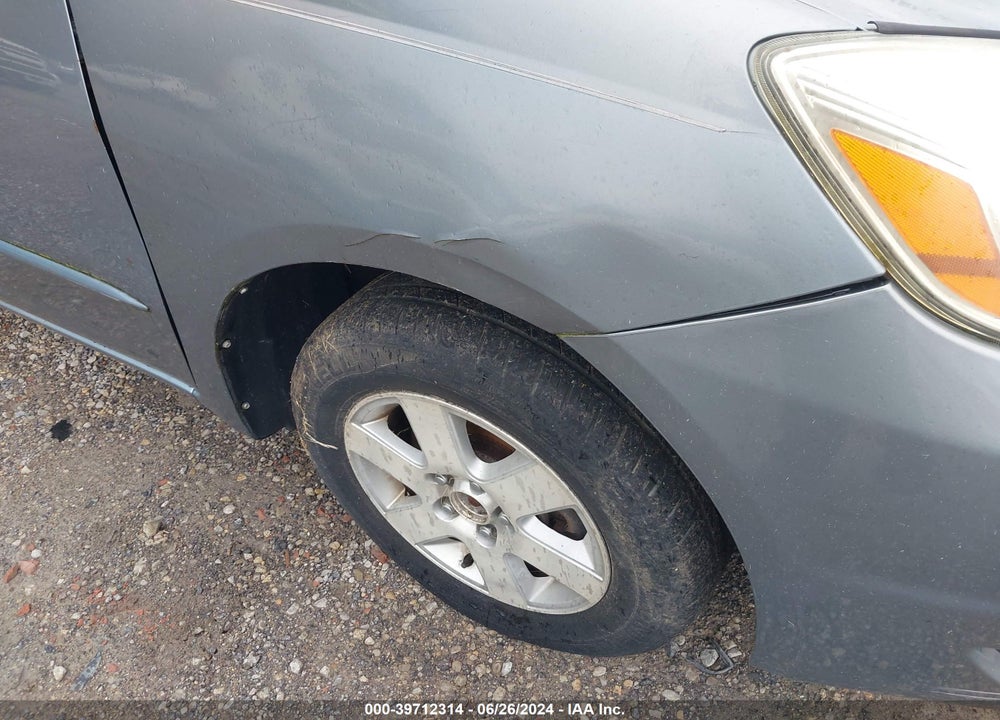 2004 TOYOTA SIENNA LE VIN: 5TDZA23CX4S086460