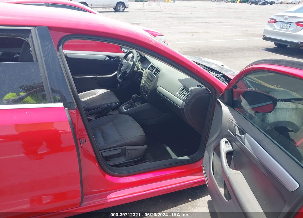 2013 VOLKSWAGEN JETTA 2.5L SE VIN: 3VWDP7AJ1DM377384