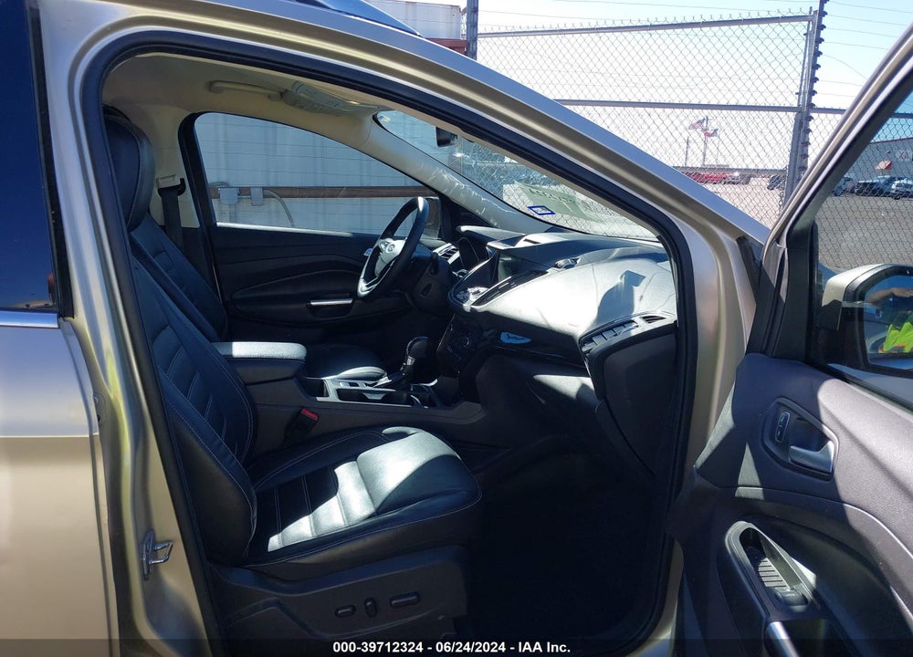 2017 FORD ESCAPE TITANIUM VIN: 1FMCU0JD3HUE71305