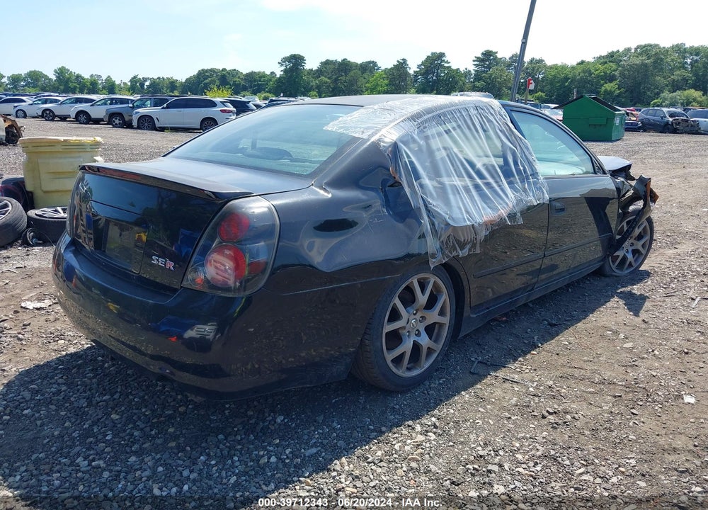 2005 NISSAN ALTIMA 3.5 SE-R VIN: 1N4BL11D75C246322