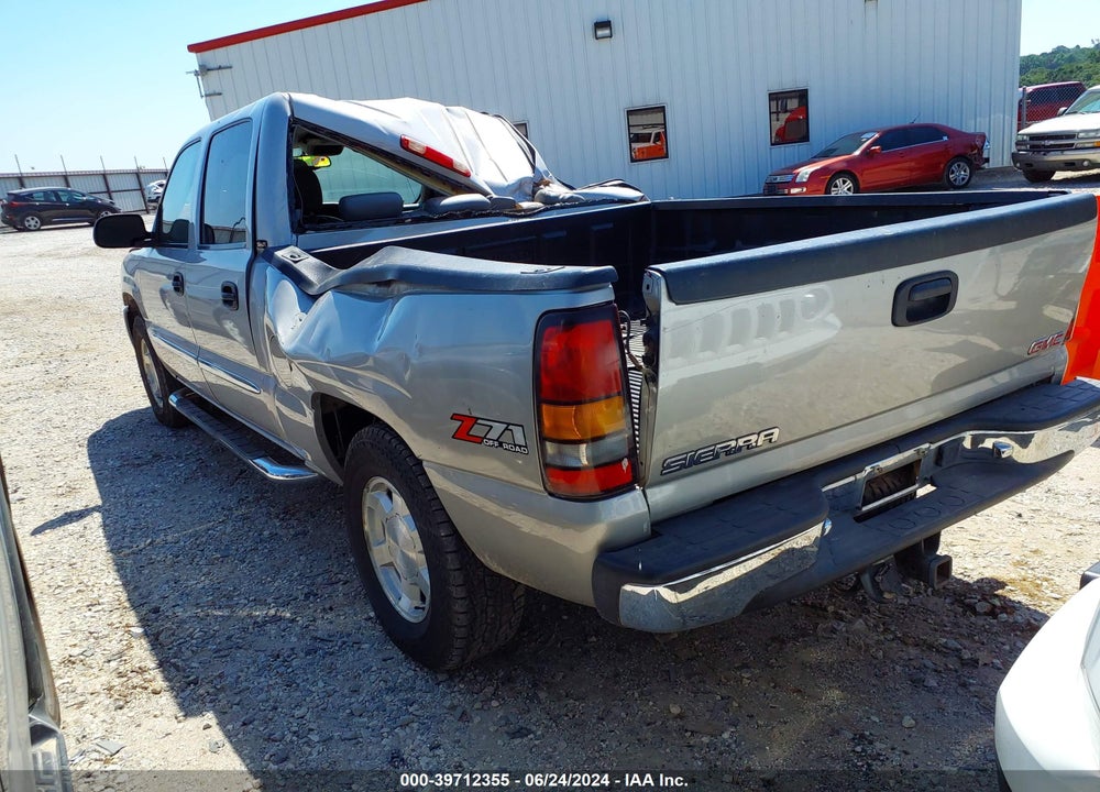 2005 GMC SIERRA 1500 SLT VIN: 2GTEK13TX51225310