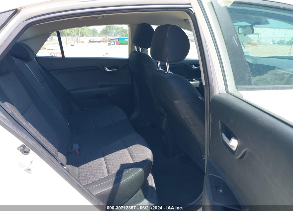 2018 KIA RIO S VIN: 3KPA24AB6JE115619