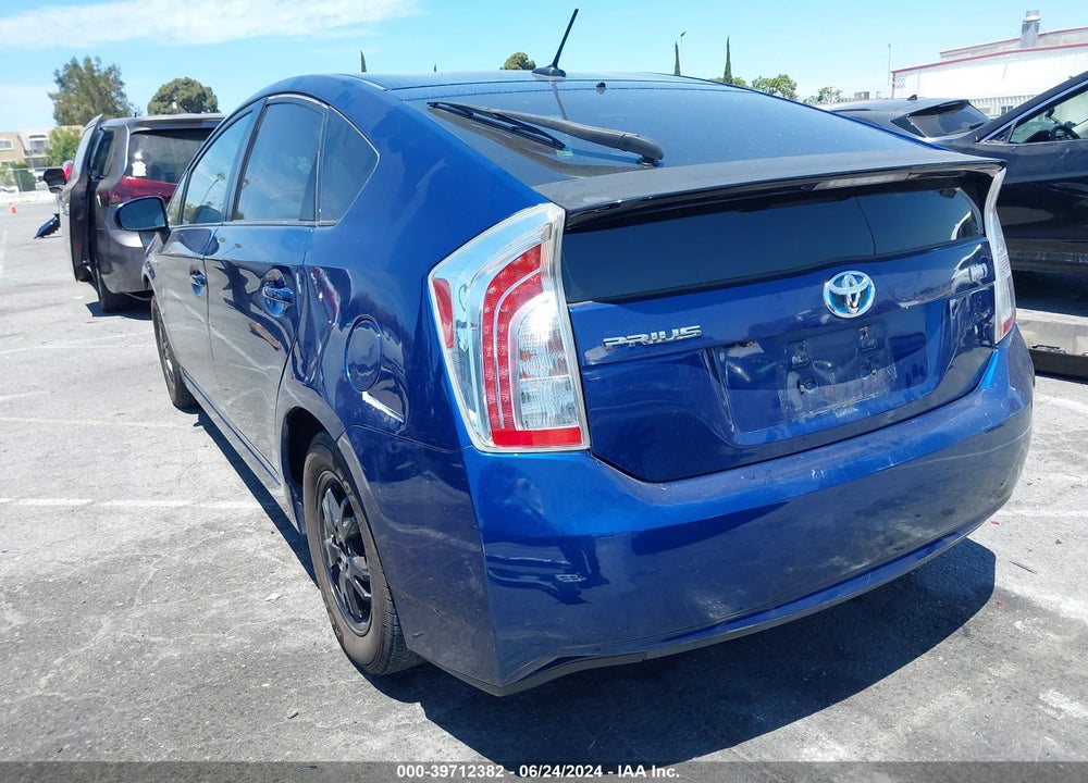 2011 TOYOTA PRIUS THREE VIN: JTDKN3DUXB0255895