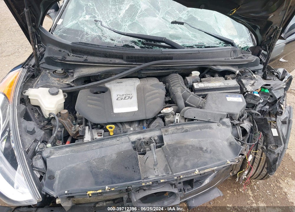 2016 HYUNDAI VELOSTER TURBO VIN: KMHTC6AE4GU249515