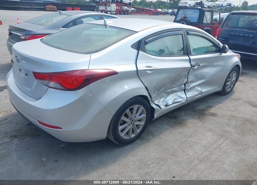 2014 HYUNDAI ELANTRA SE VIN: KMHDH4AE4EU111738